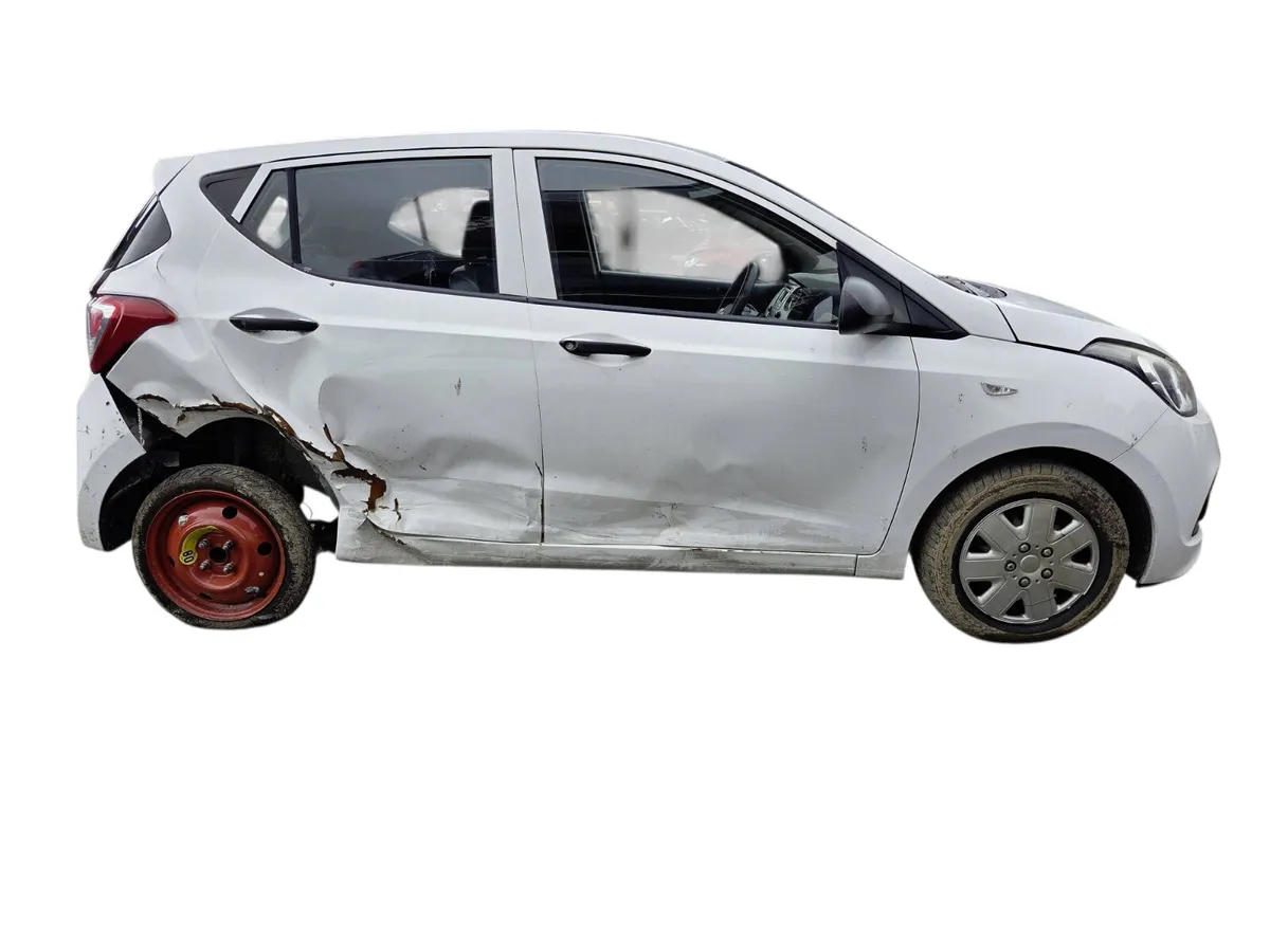 2015 HYUNDAI I10 Breaking/Dismantling - Image 2