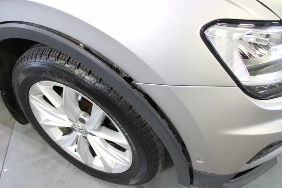Volkswagen Tiguan 2.0 TDI 150HP BMT Highline - Image 3