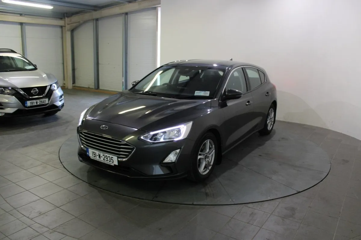 Ford Focus 1.5 Tdci 95ps Zetec - Image 4