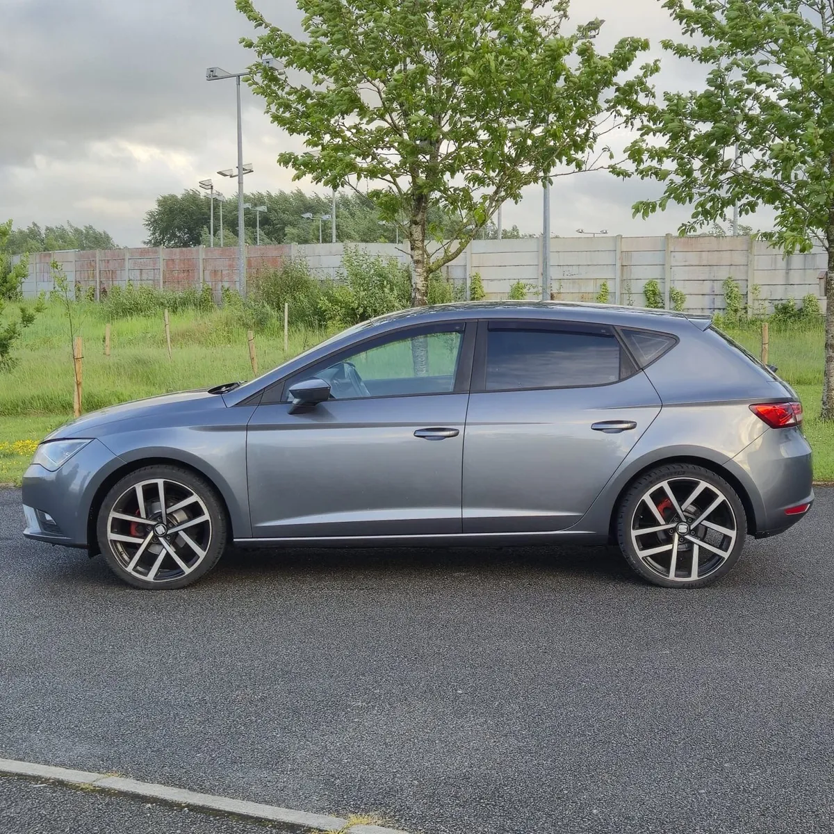 Seat Leon 1.6 Tdi SE Technology Pack - Image 2