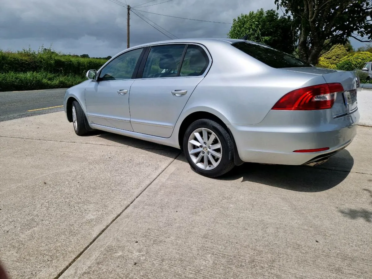 2015 Skoda Superb 2.0 TDi Auto - Image 4