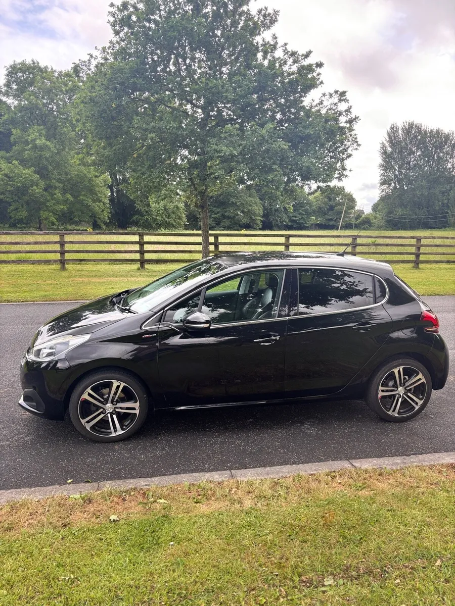 2016 Peugeot 208 GT Line 1.6 Diesel - Image 4