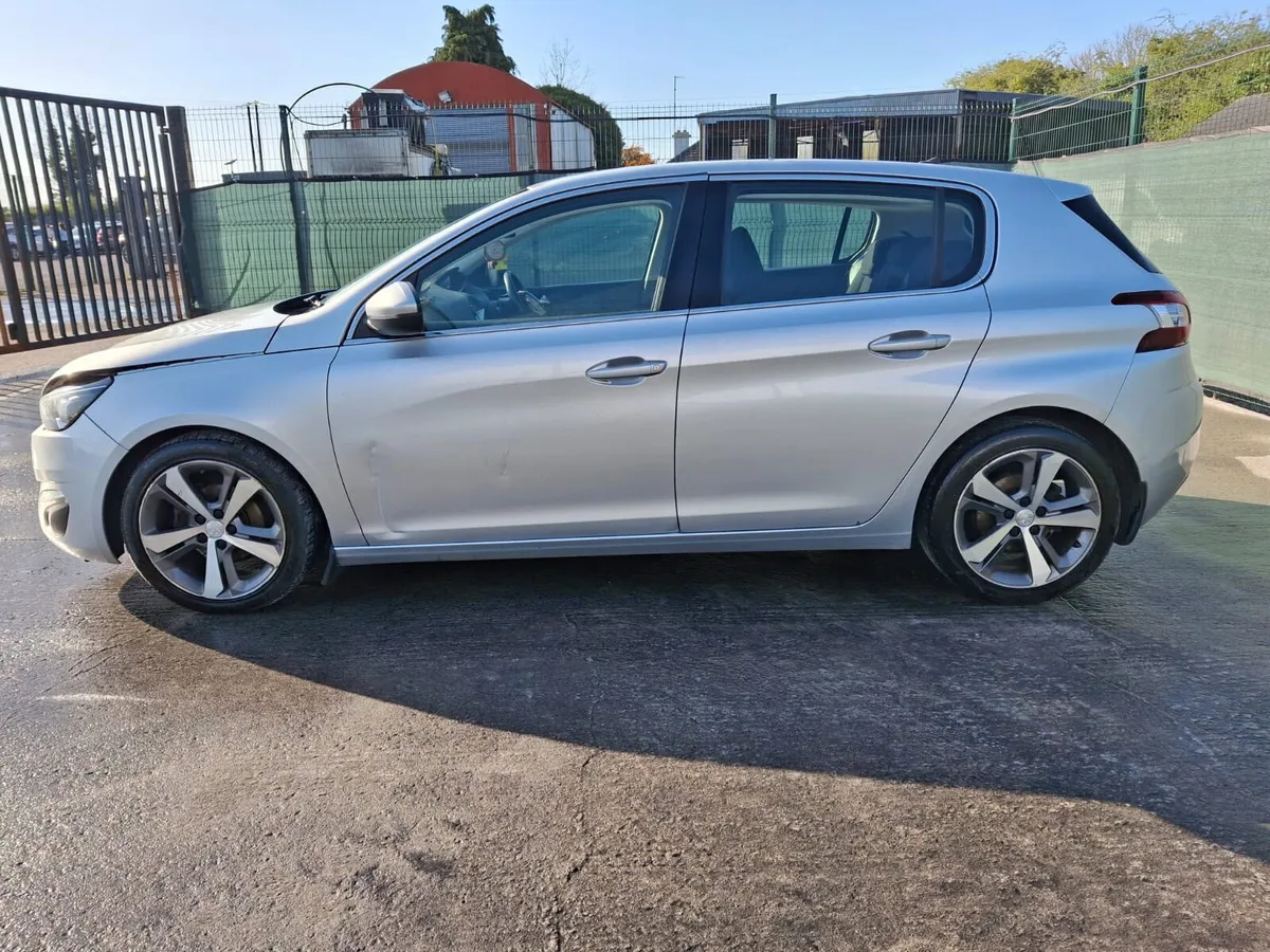 2015 Peugeot 308  light Damage - Image 4