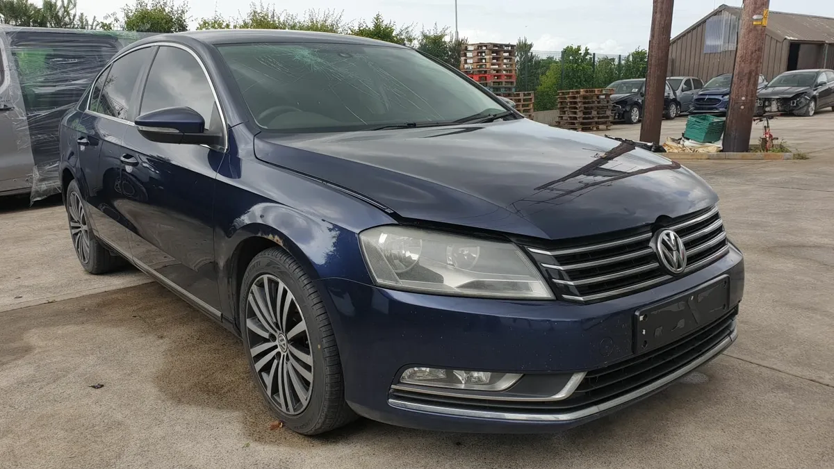 *For parts* Vw Passat Sport, 2.0 dsl 6 speed (2011 - Image 1