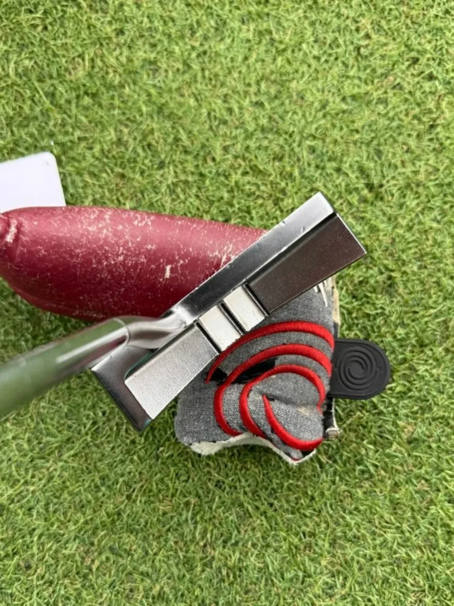 ODYSSEY WHITE ICE 6 PUTTER / 34″ - Image 4