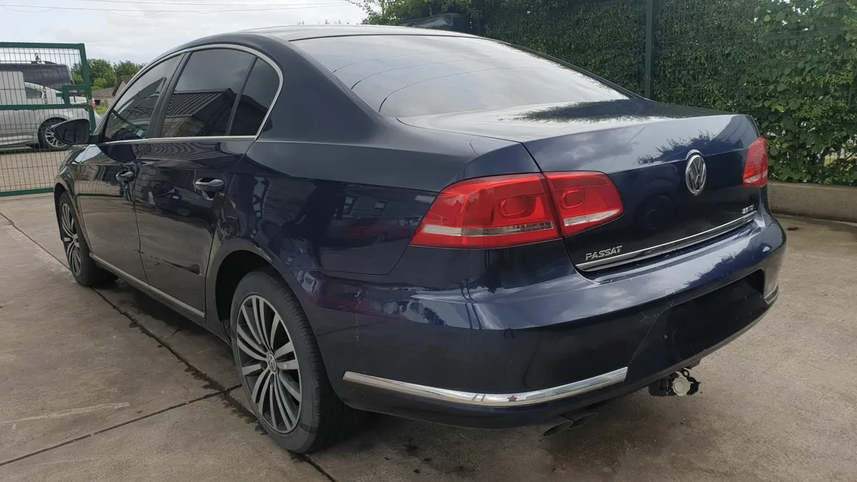 *For parts* Vw Passat Sport, 2.0 dsl 6 speed (2011 - Image 4