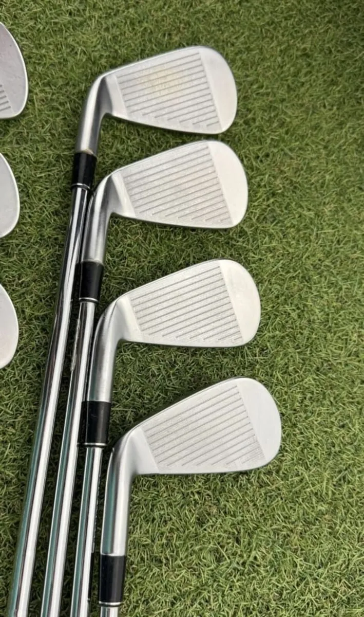 SRIXON ZX4 IRONS / 4-PW / NS PRO 950GH NEO STIFF - Image 4