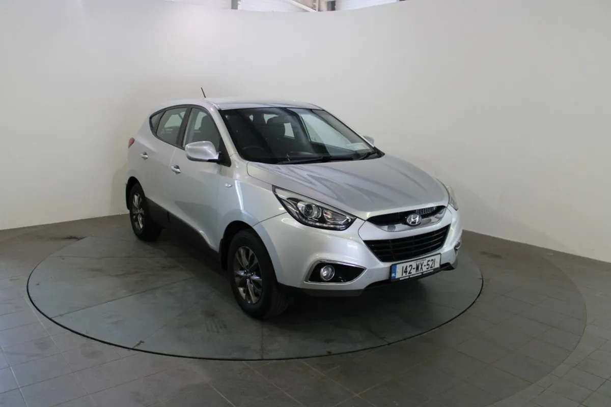 Hyundai ix35 1.7 Diesel Celebration LE 2WD 115hp - Image 1