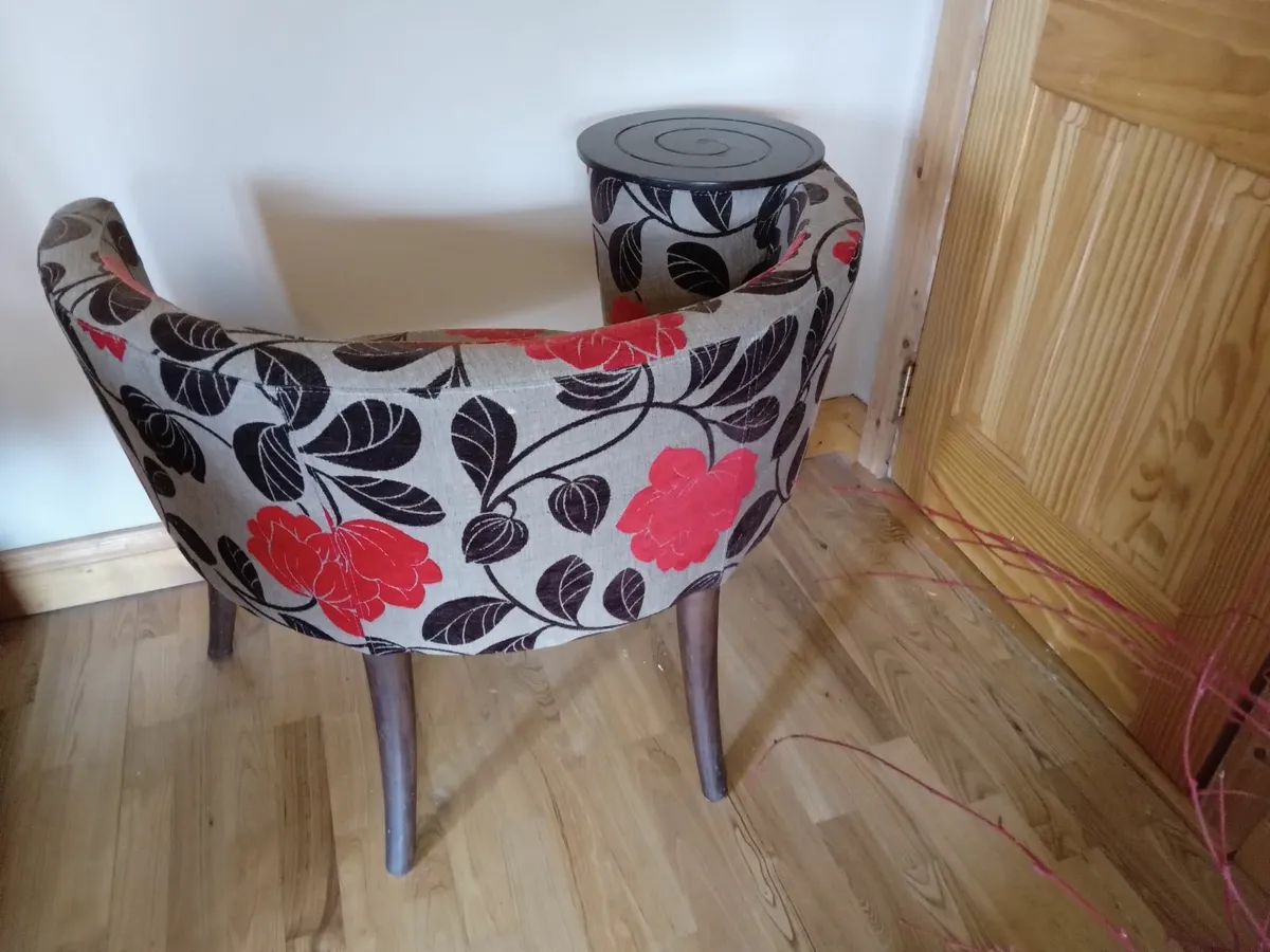 Chair - Image 4