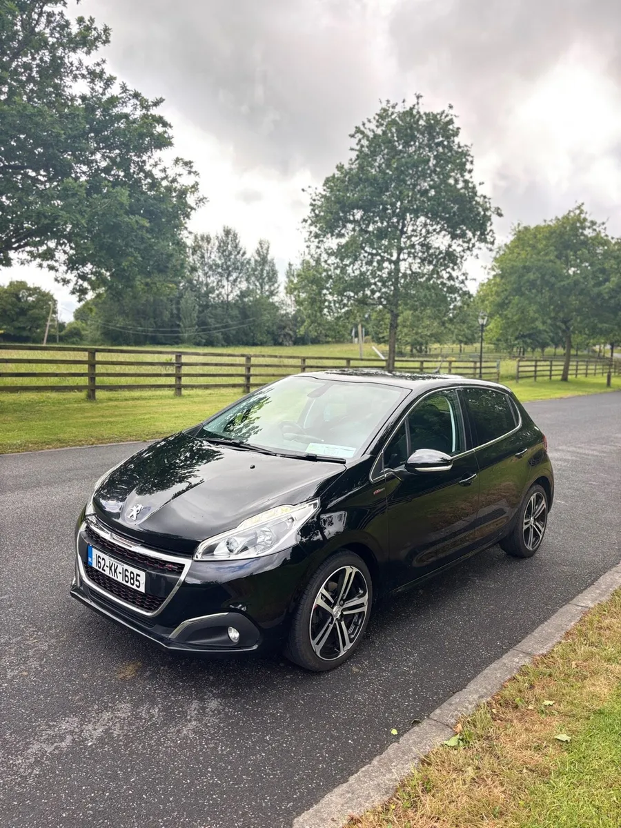 2016 Peugeot 208 GT Line 1.6 Diesel - Image 3