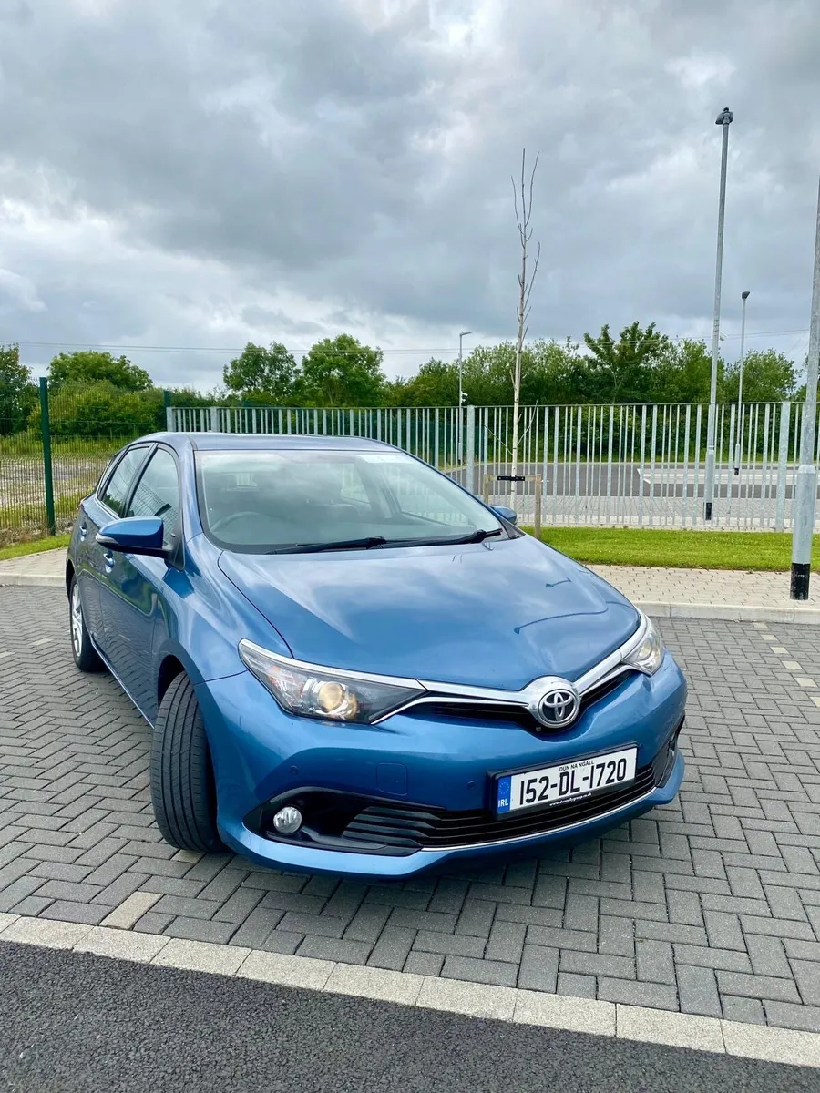 Toyota Auris 1.6 D4D diesel - Image 2