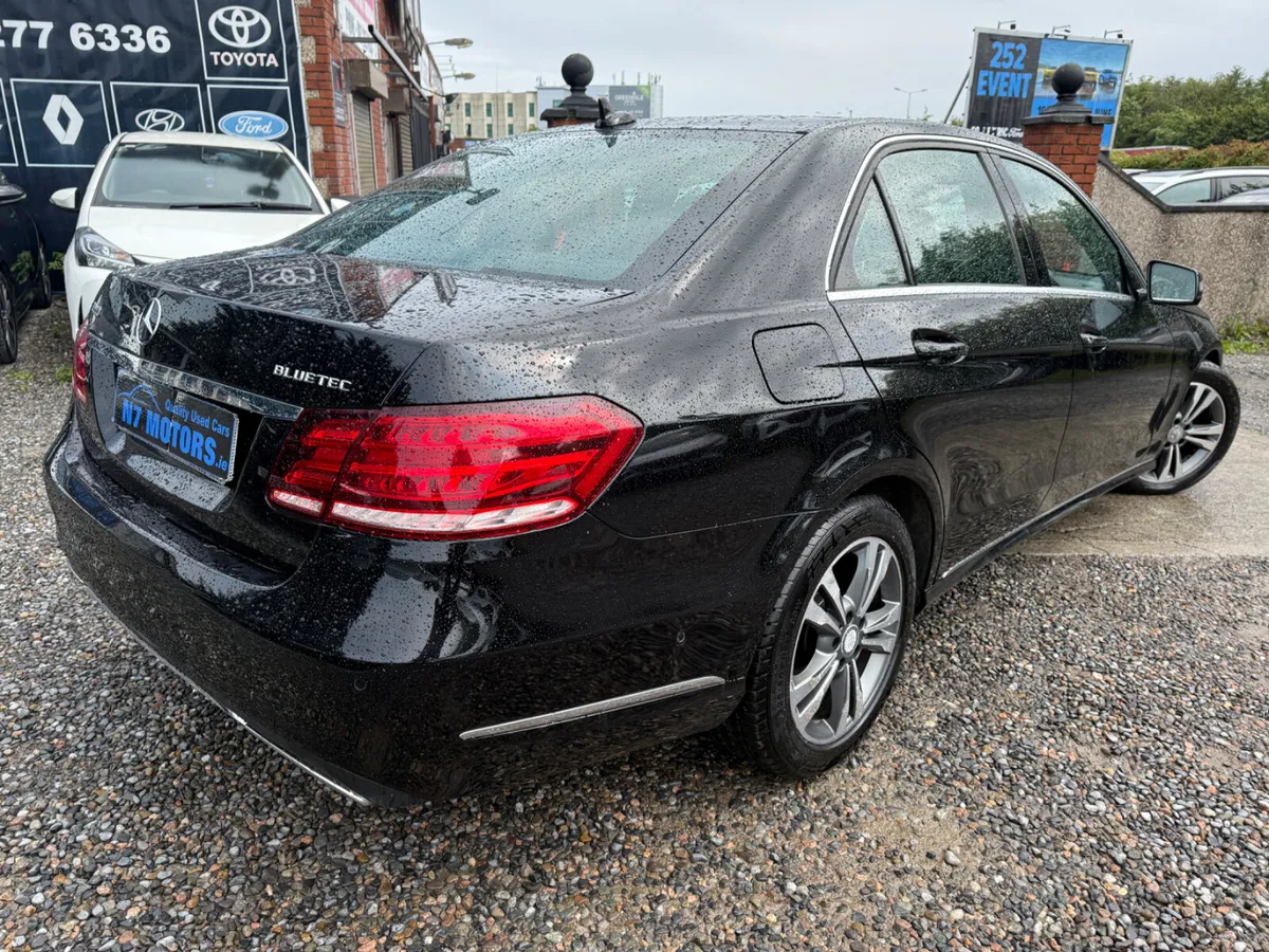 2016 Mercedes-Benz E Class  2.1 E SERIES BLUETEC A - Image 4