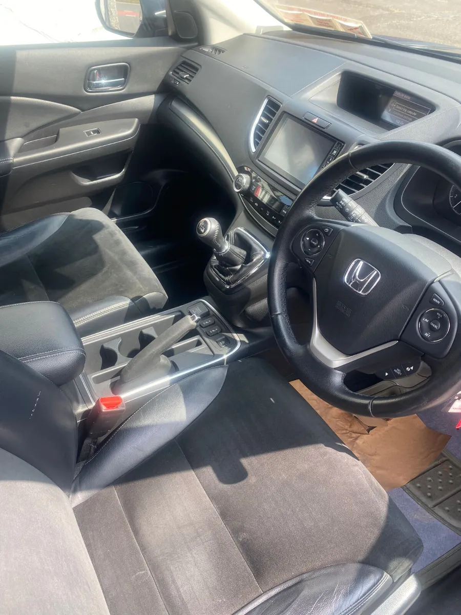 Honda CR-V 2015 - Image 4