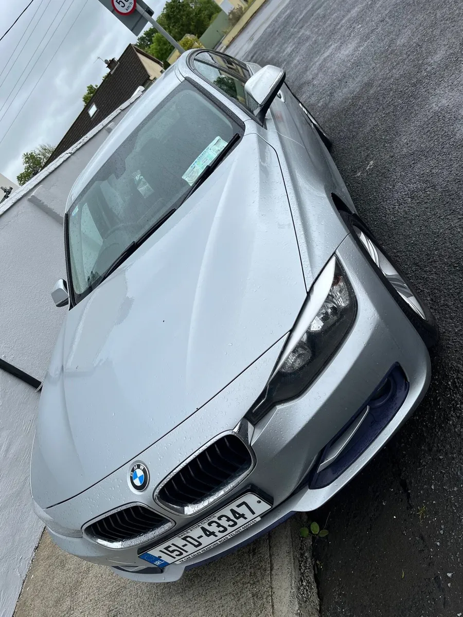 Bmw 3 series sport - Image 2