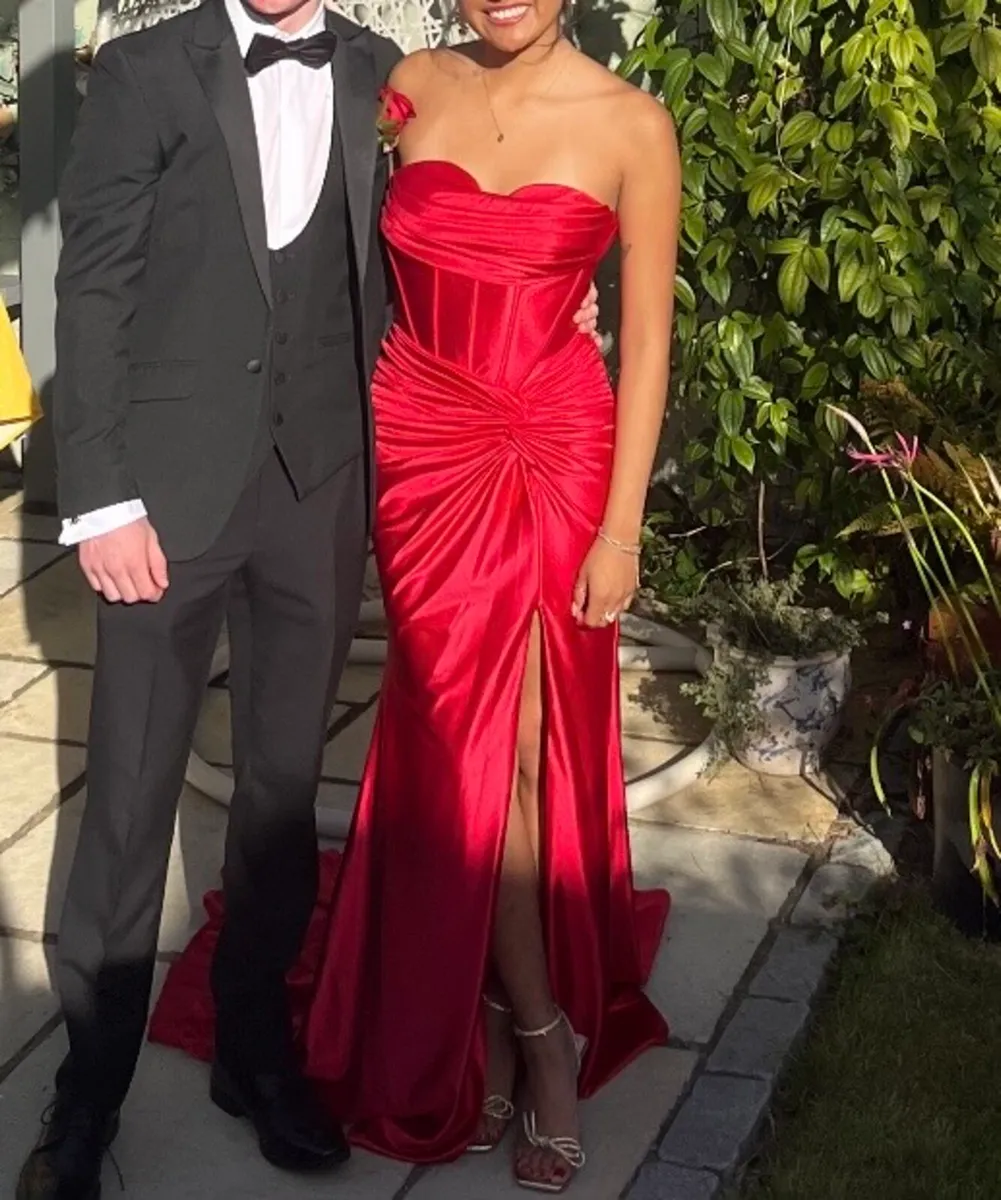 Debs dress - Image 1