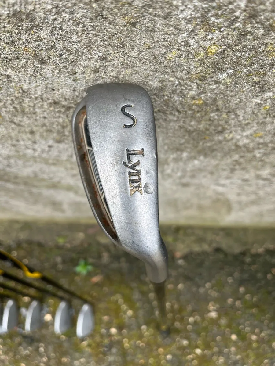 Lynx golf irons - Image 4