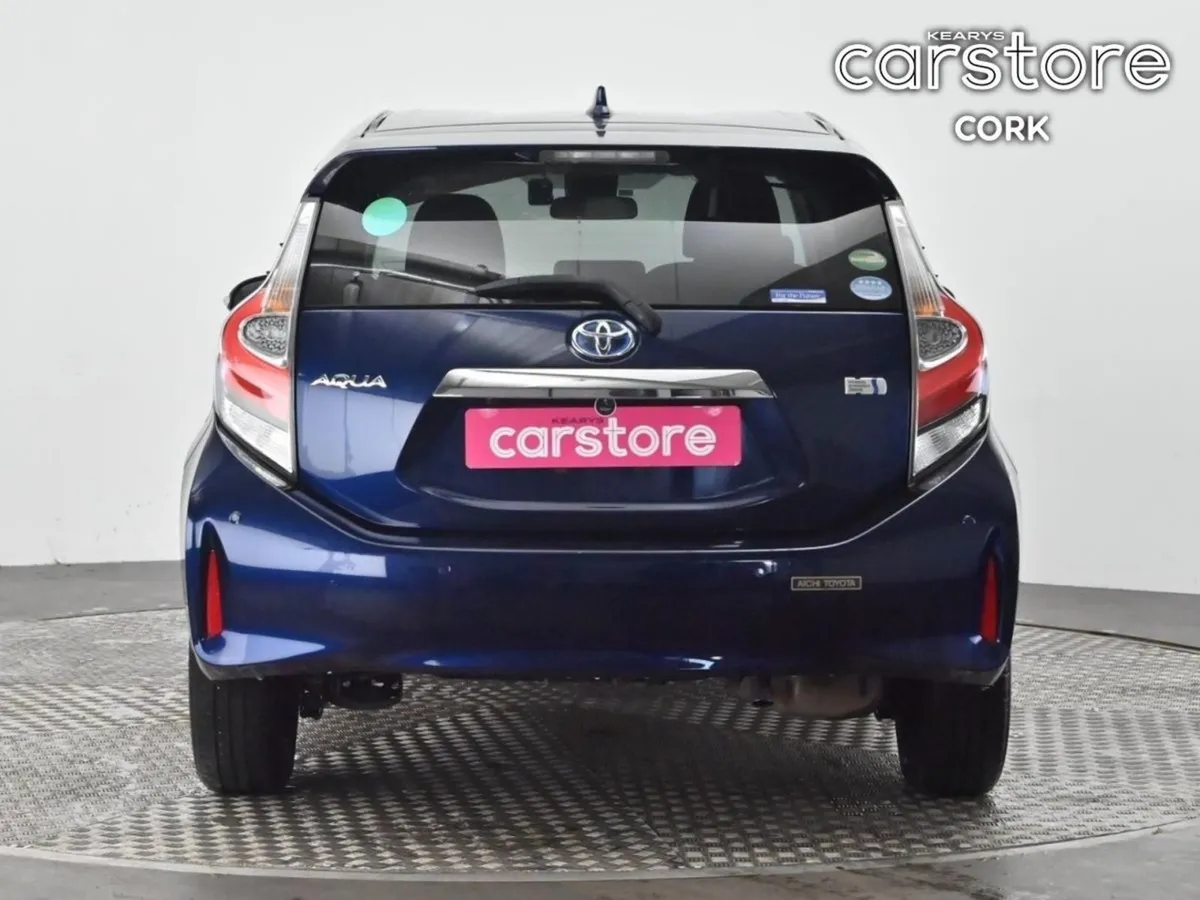 Toyota Aqua 1.8 Hybrid Auto - Image 4