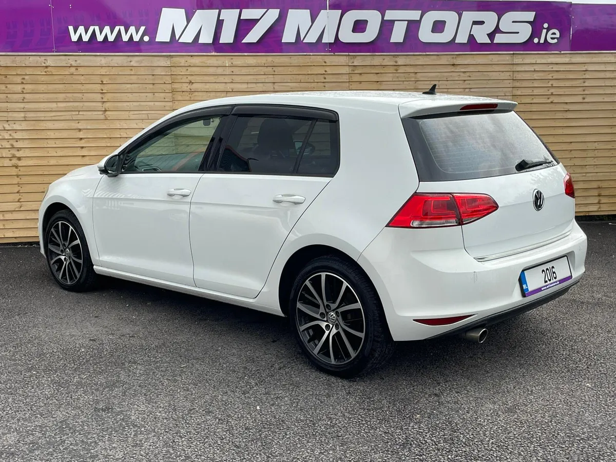 VW GOLF 1.2TSI AUTO - Image 3