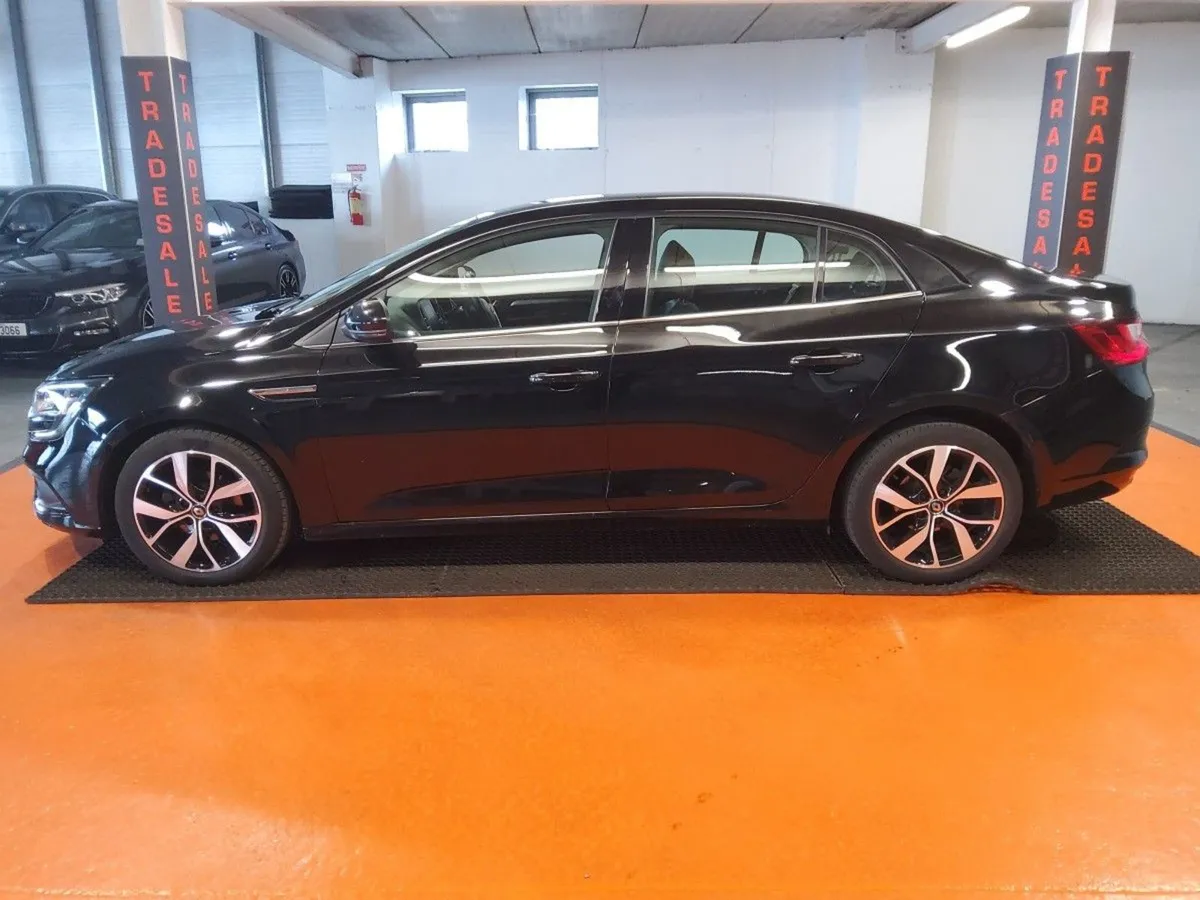 Renault Megane Grand Megane IV Grand Coupe IC - Image 3