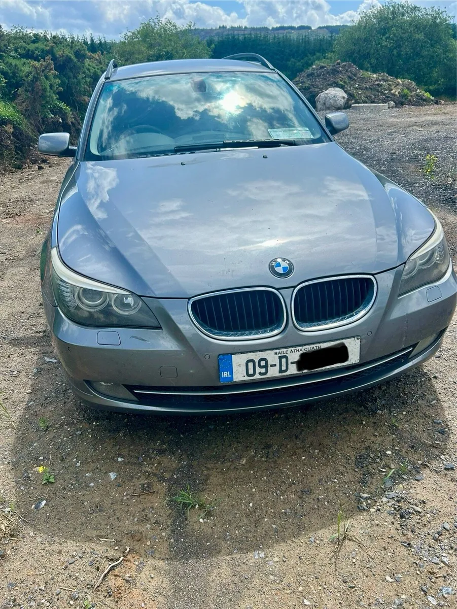 BMW 520 Estate - Image 3