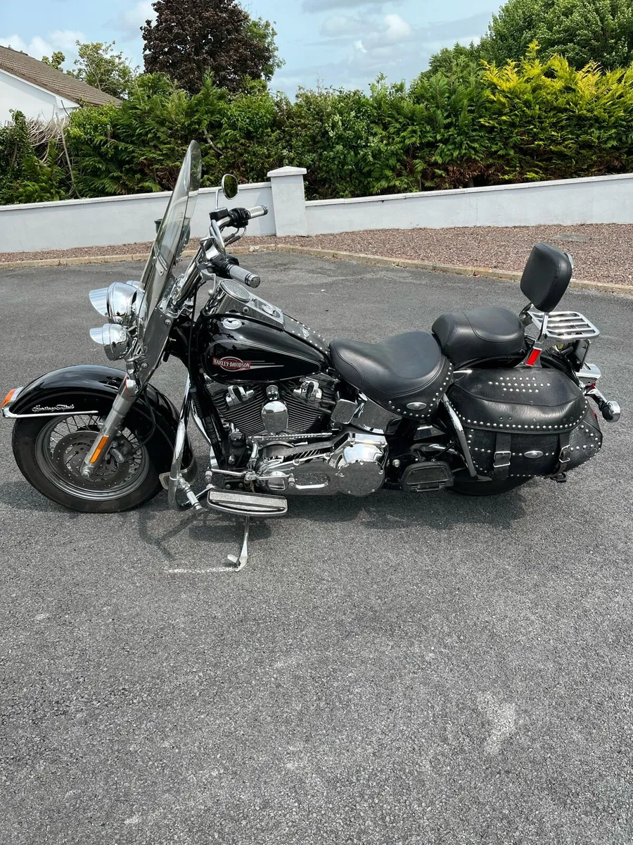 2006 Harley Davidson Heritage Softail Classic - Image 3