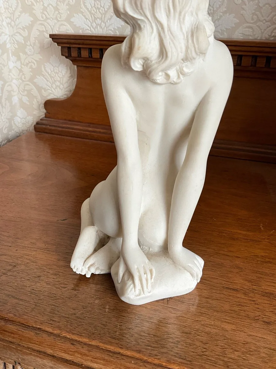 Alabaster Nude Figurine - Image 4