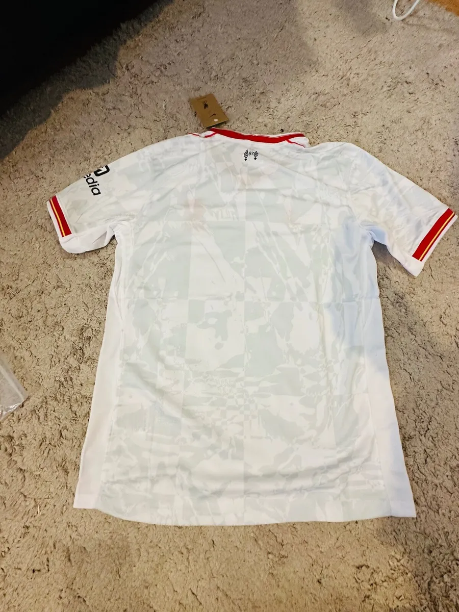 T-shirt - Image 4