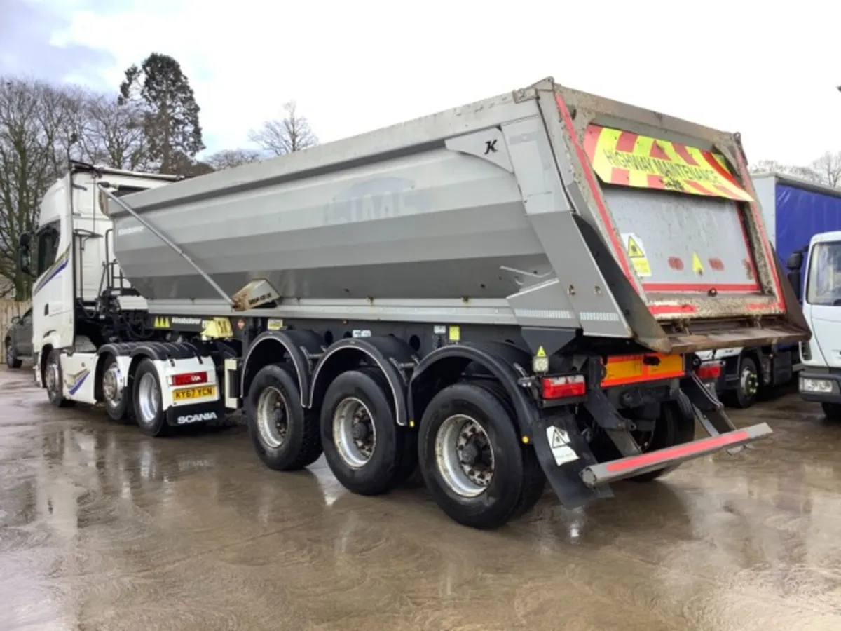 2019 Kassbohrer Tipping Trailer - Image 3