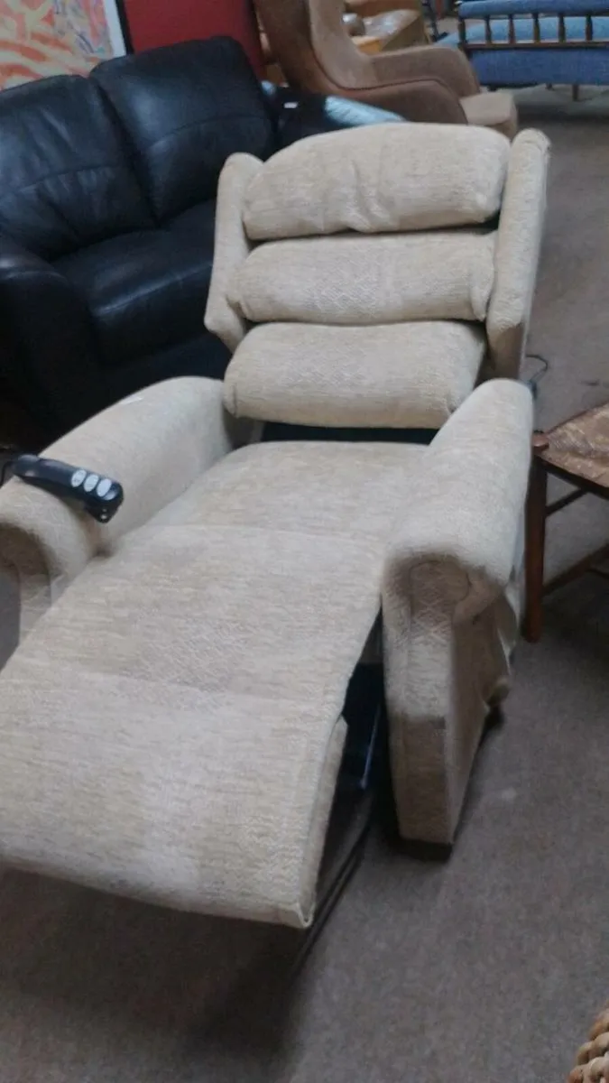 Quality Rise And Recline Armchair - Image 1