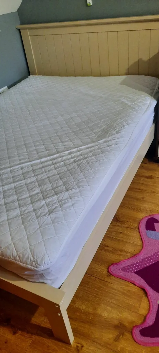 Kids double bed frame - Image 1
