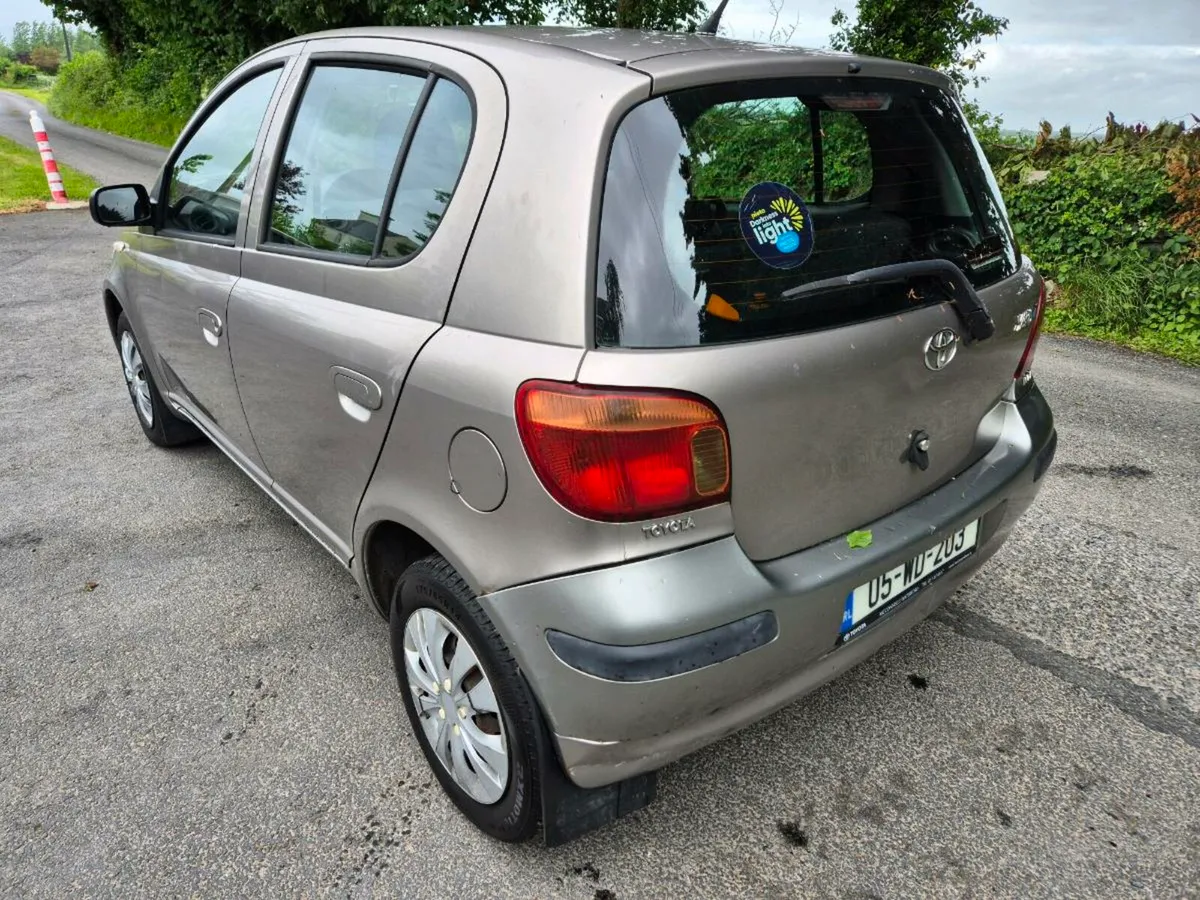 Toyota Yaris 1 litre - Image 3