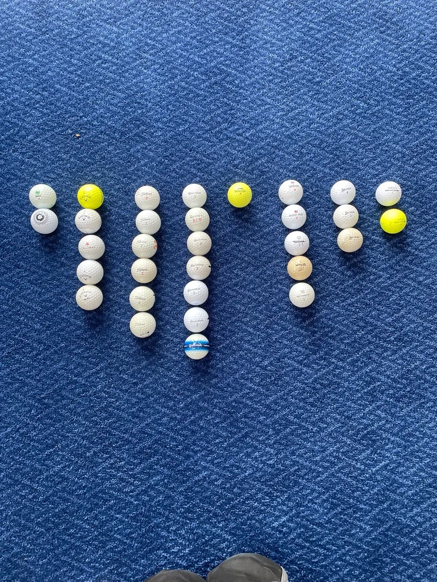 Golf balls - Image 1