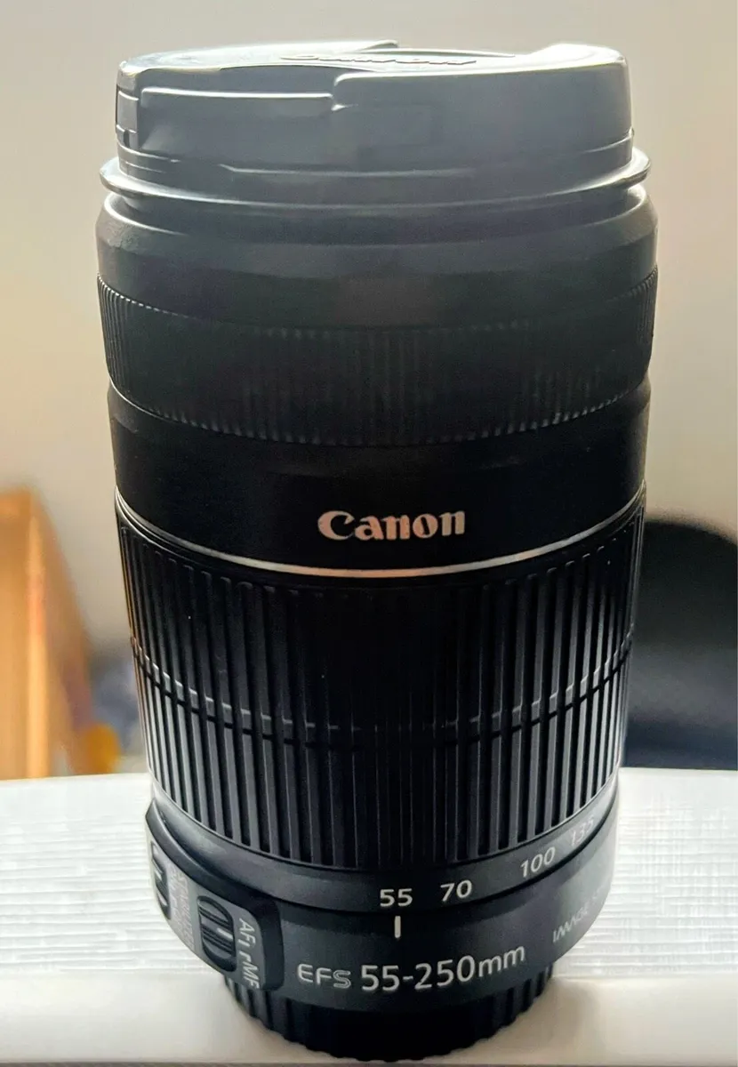 Canon EOS 1300D with 55-250 lens - Image 4