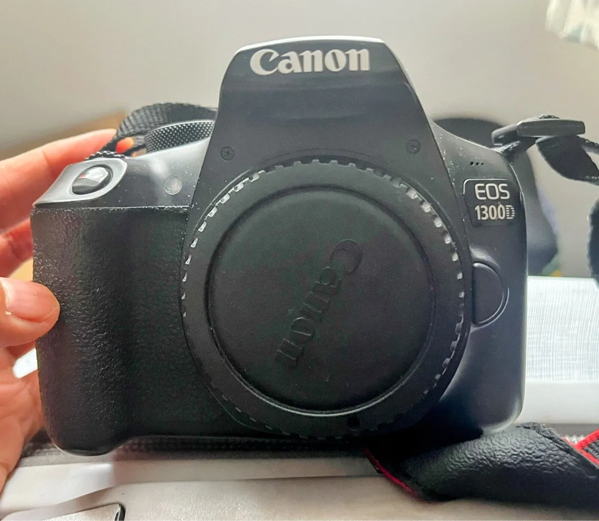 Canon EOS 1300D with 55-250 lens - Image 1
