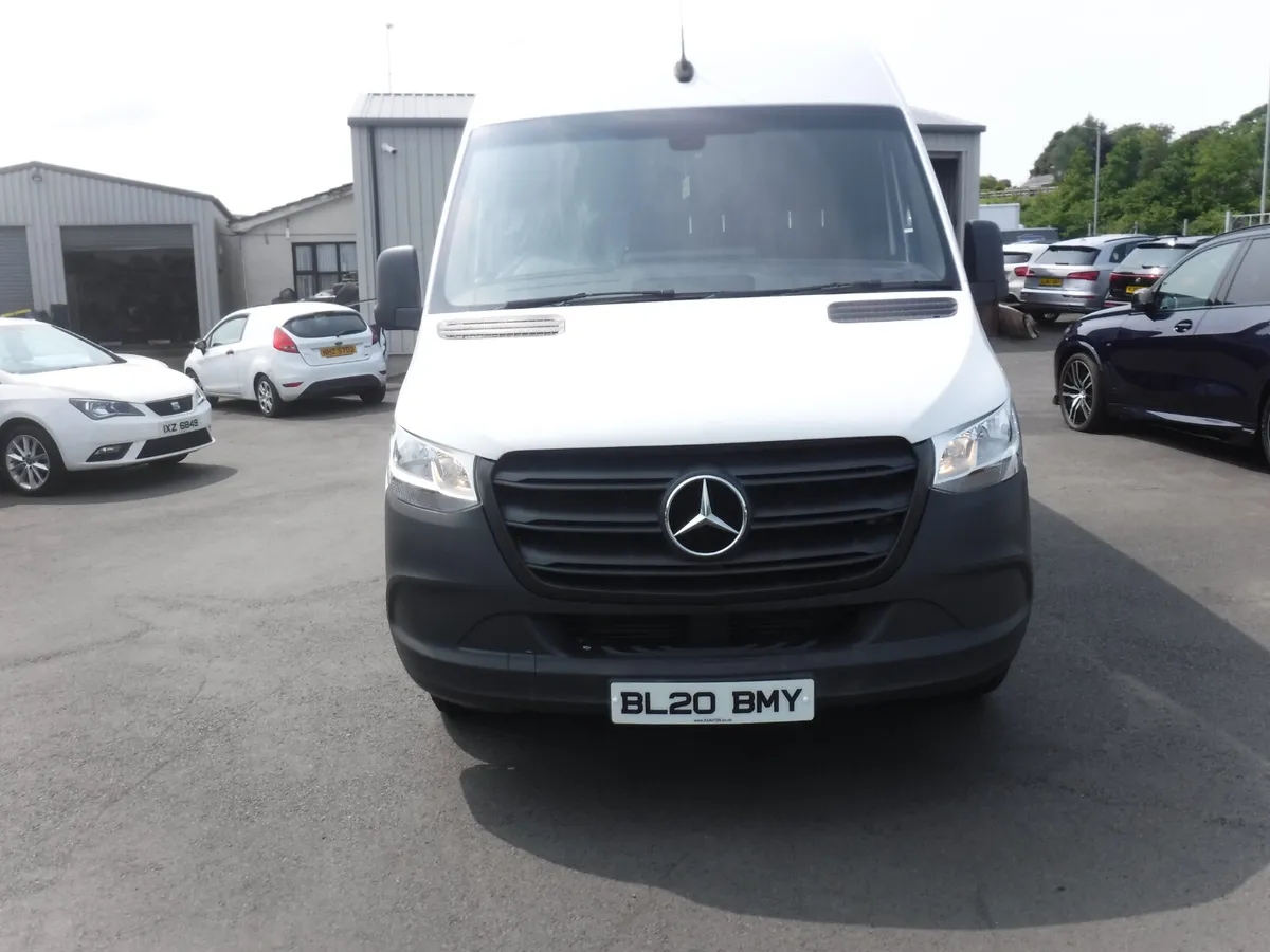 Mercedes-Benz Sprinter 2020 Automatic MWB RWD . - Image 2