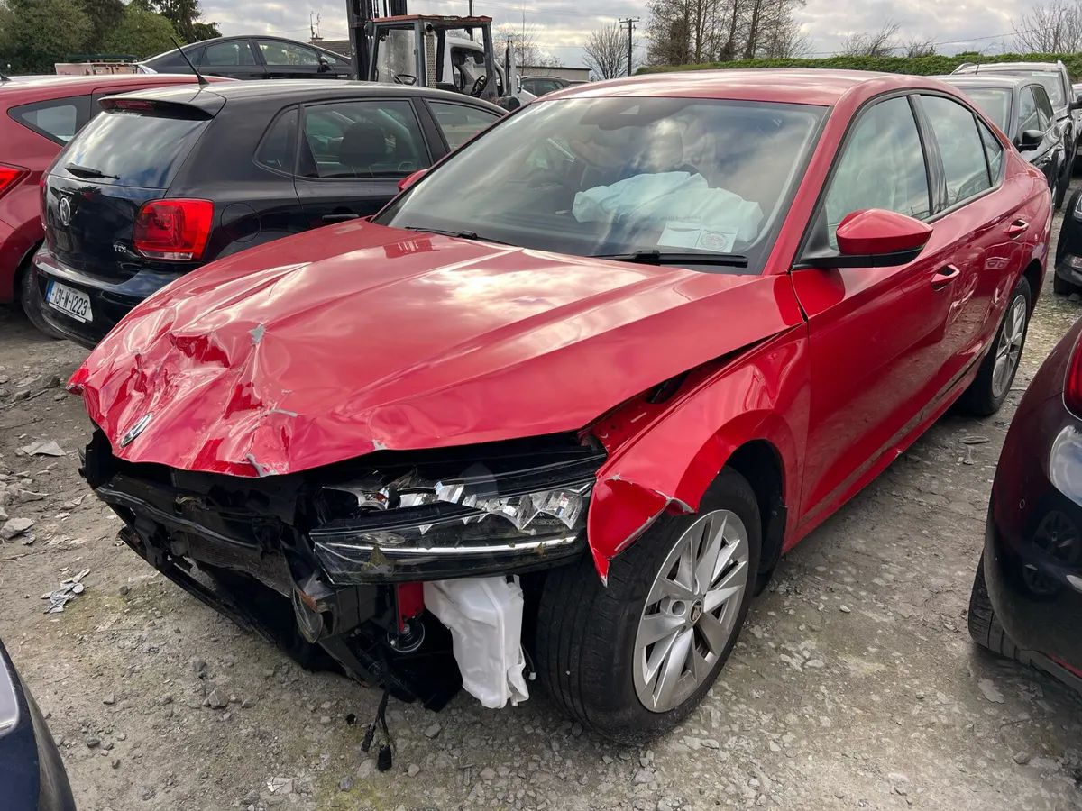 2024 Skoda Octavia 2.0 Diesel - Image 2
