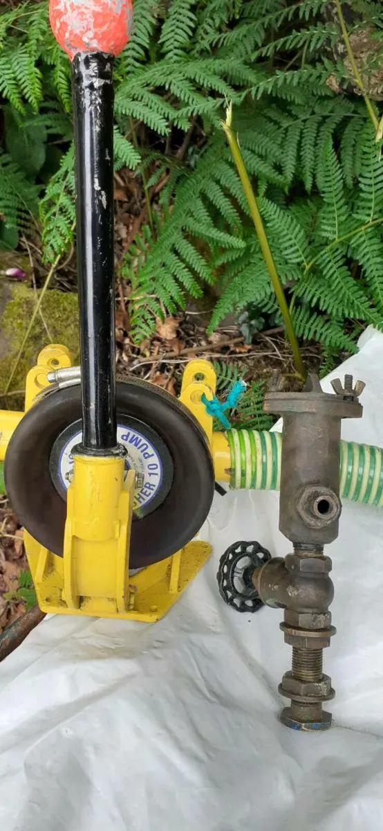Gusher 10 & Water intake. - Image 1