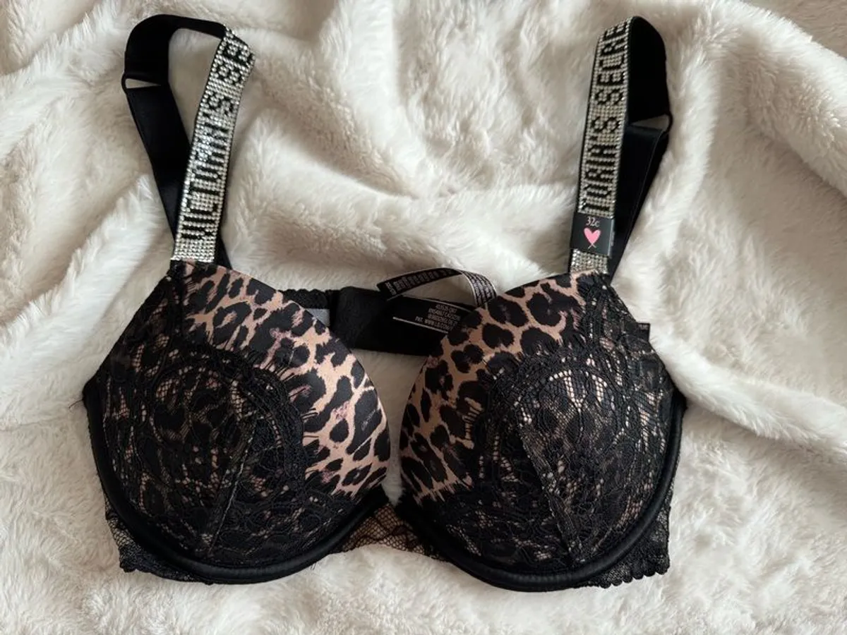 Victoria's Secret bra - Image 2