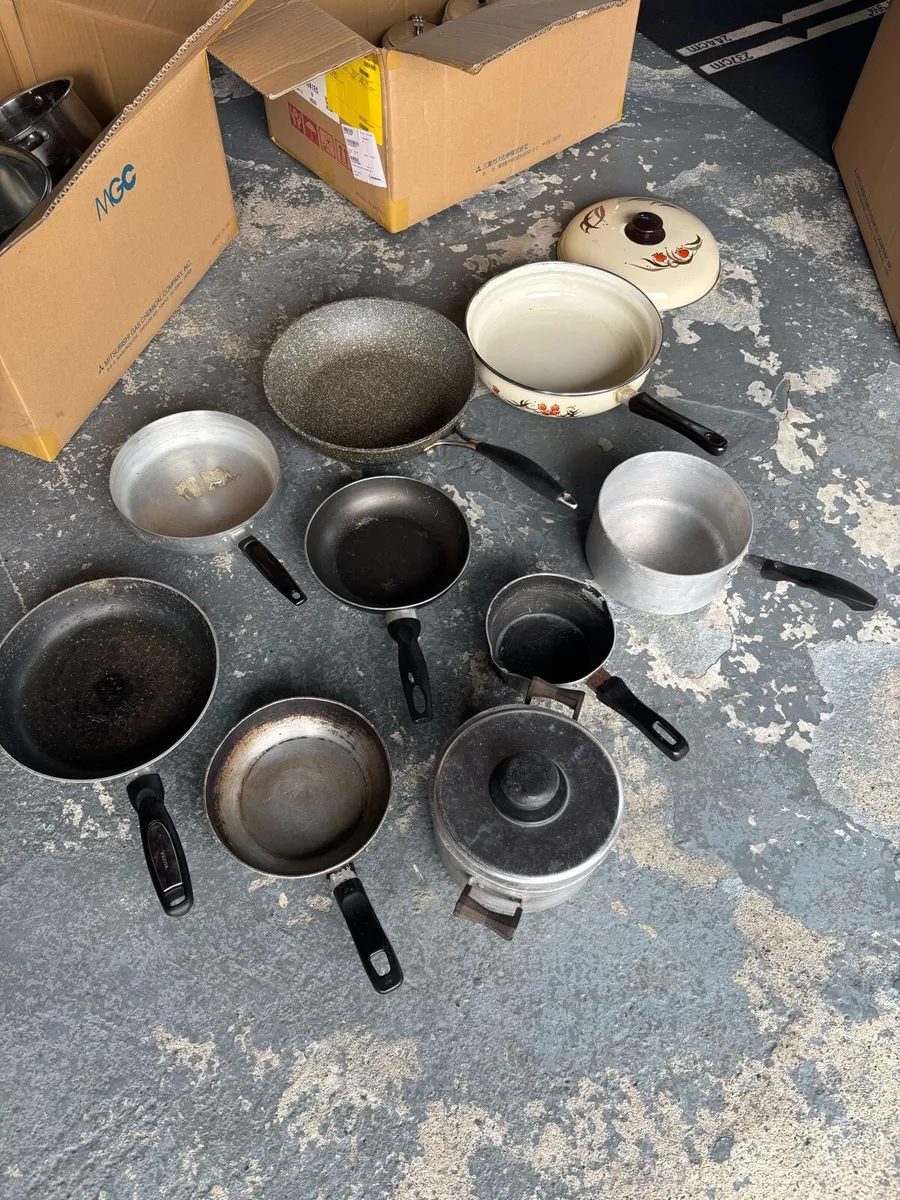 Pots pans kettles - Image 2