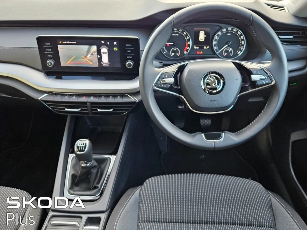 Skoda Octavia (52) Ambition Combi 2.0tdi 115HP - Image 2
