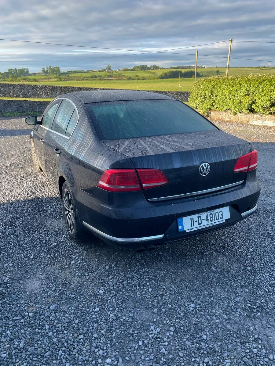 Car - Image 1