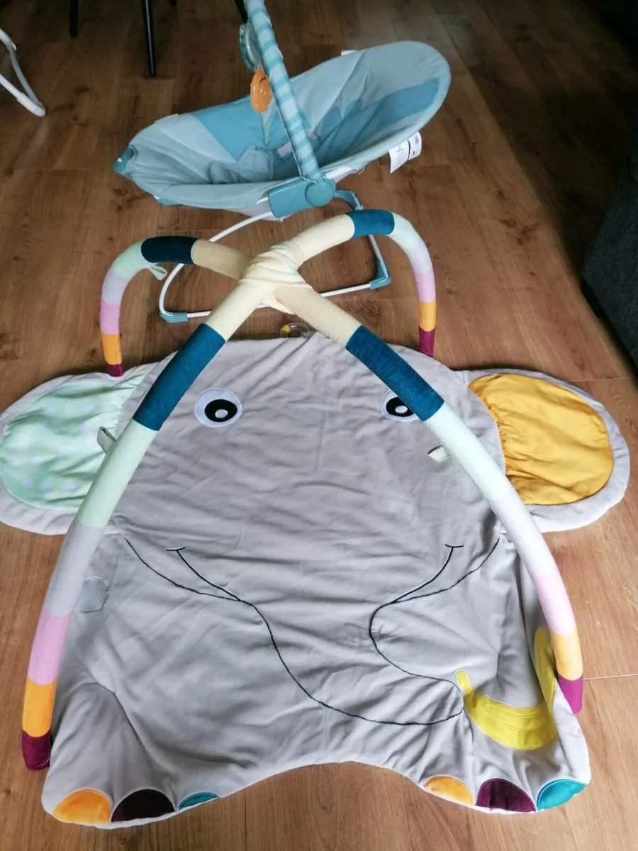 Child seat and mat - Image 2
