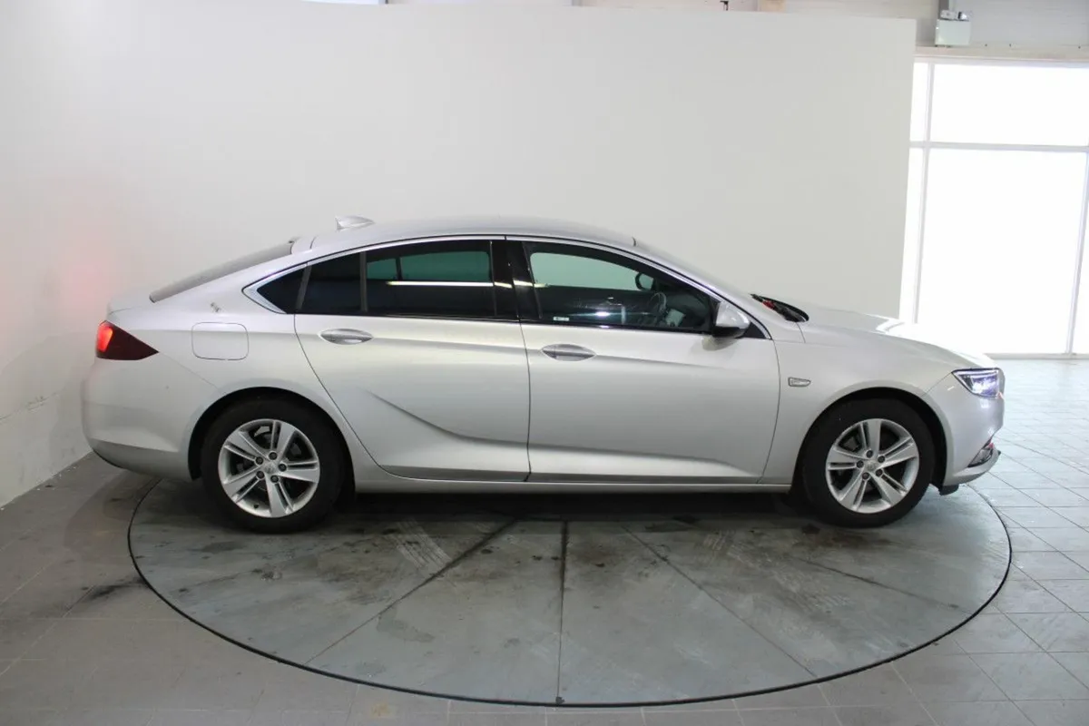 Opel Insignia 1.5 (140ps) Turbo Ecotec Elite - Image 3