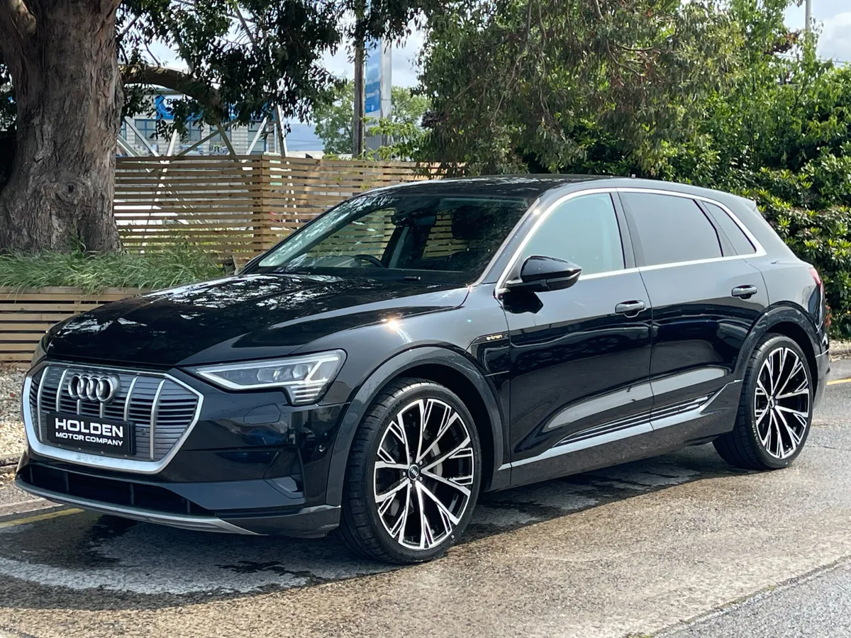 2021 AUDI E-TRON 55 LONG RANGE QUATTRO. HUGE SPECS - Image 3