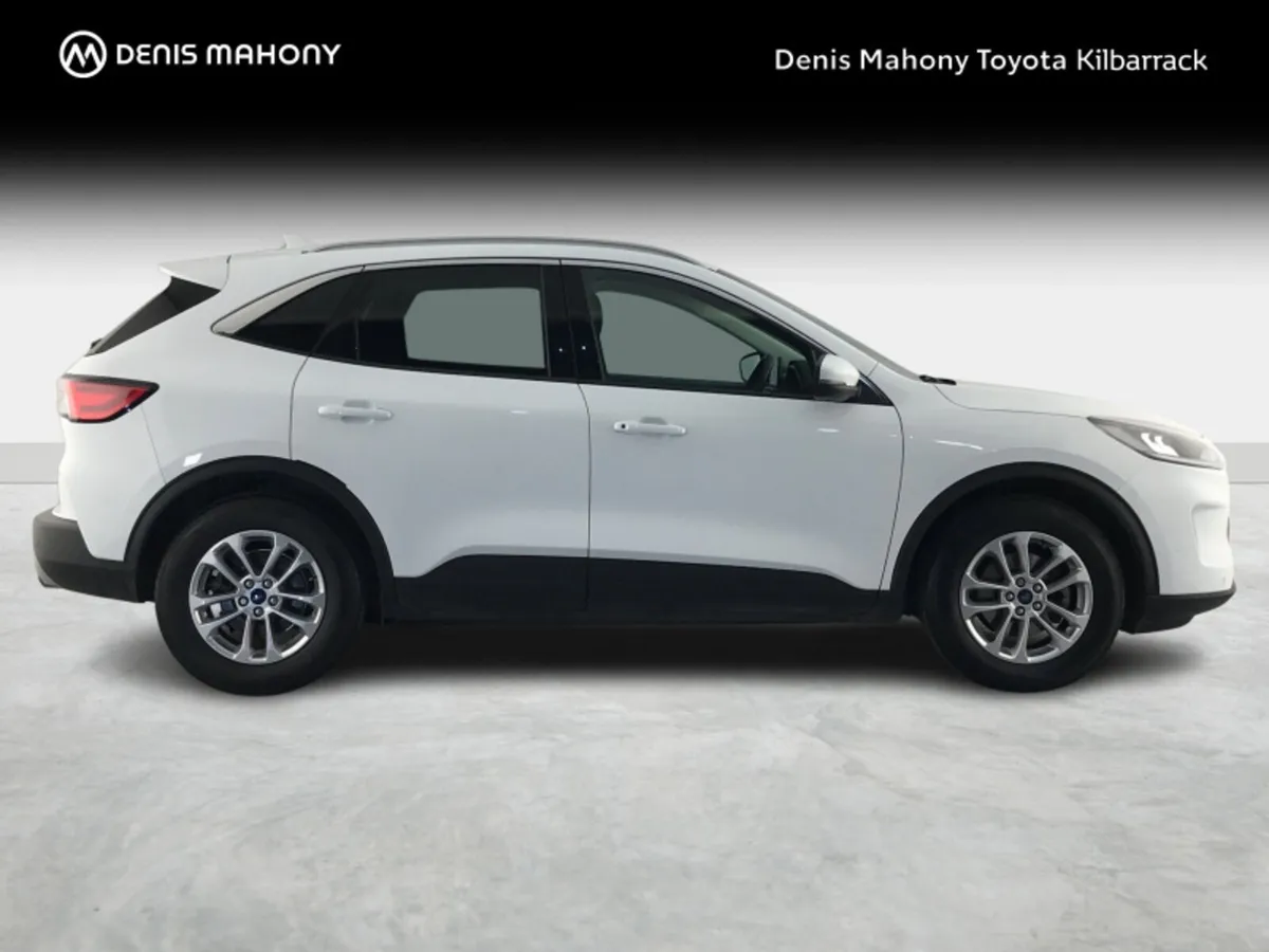 Ford Kuga TITANIUM 1.5 TD 120 S6.2 M6 F 4DR - Image 3