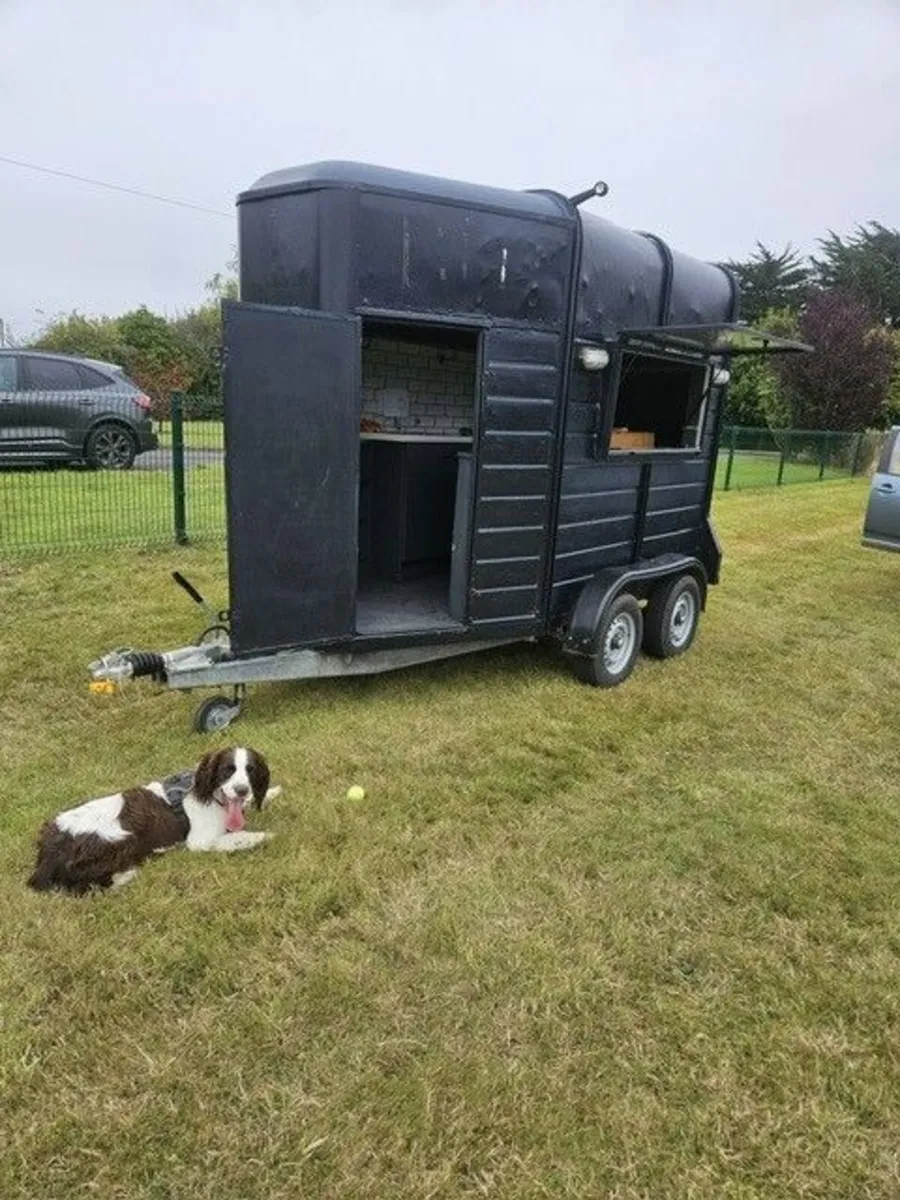 Converted horse box - Image 2