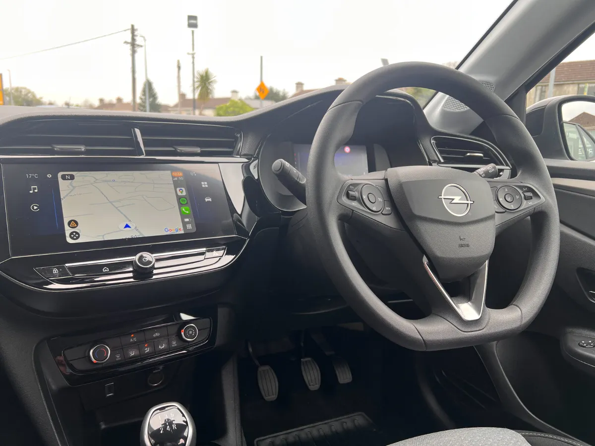 2024 (242 D) ELEGANCE Plus As New Low Kms 2 Years - Image 3