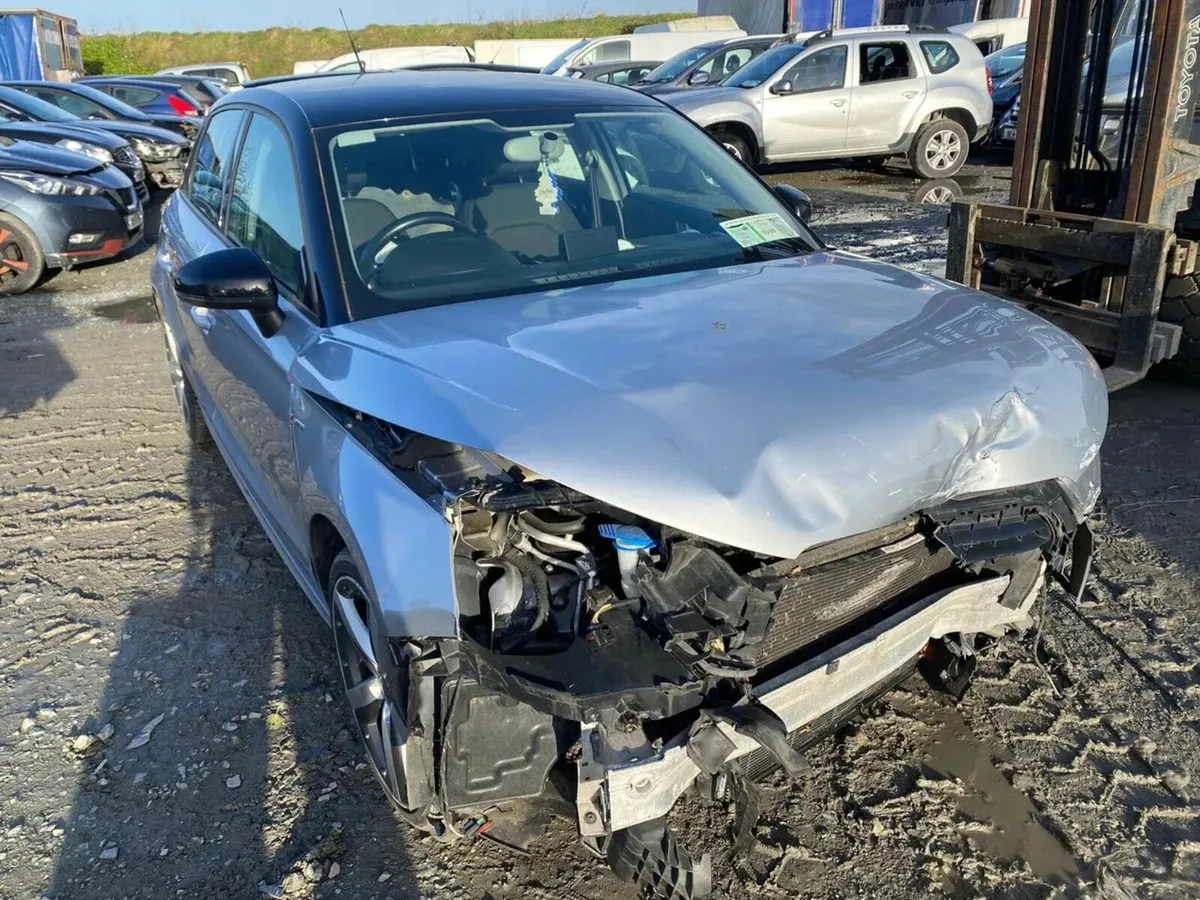 2015 Audi A1 1.2 Pet Sport low milage - Image 4