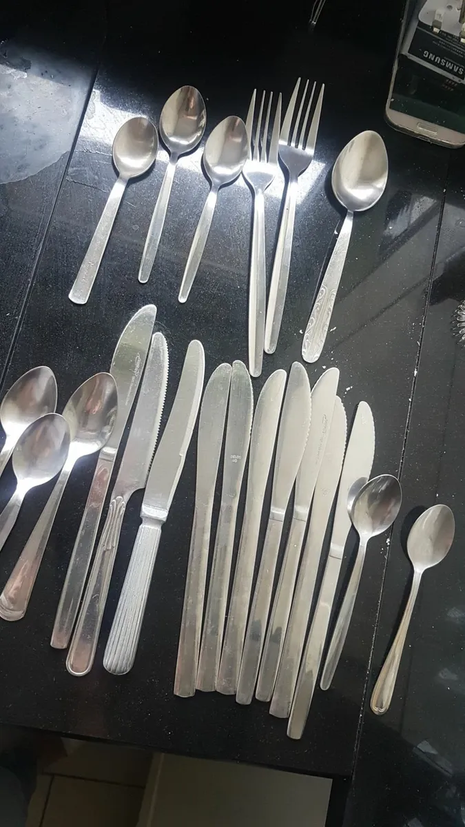 Cutlery not much used - Image 2