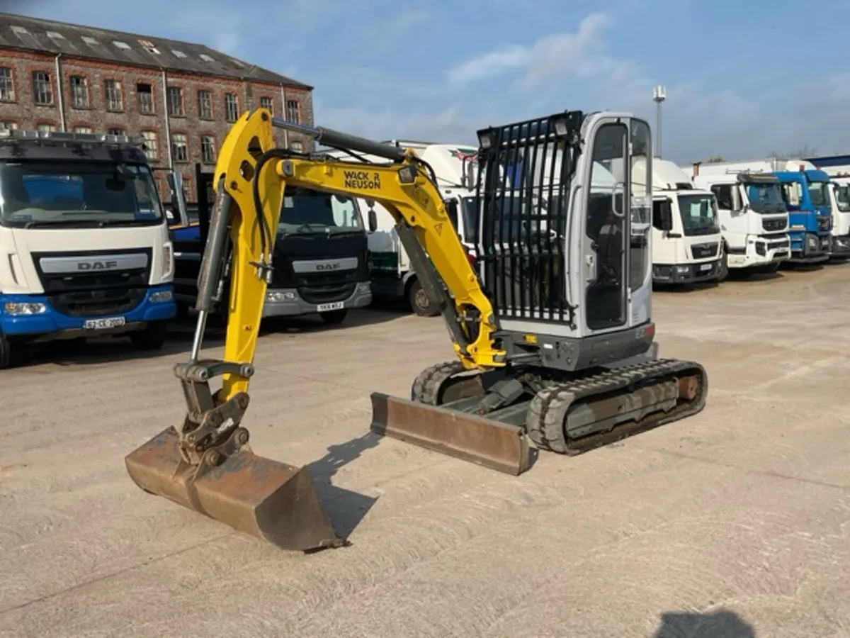 2018 Wacker Neuson EZ28 Mini Excavator - Image 2